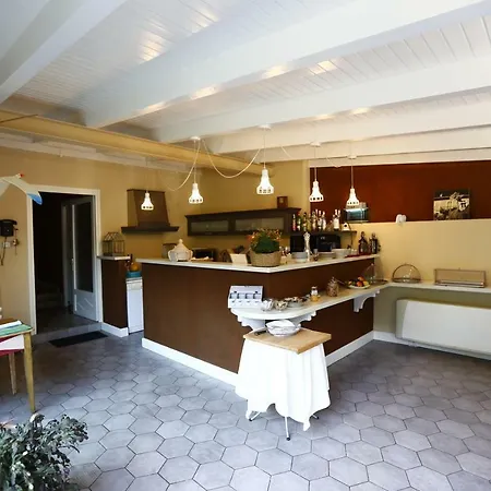 Dei Pini 3* كانوبيو