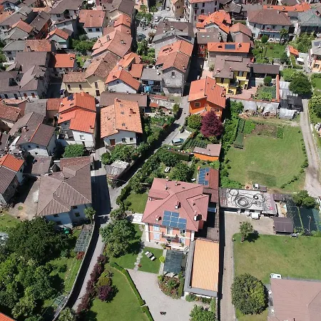 Dei Pini ベッド・アンド・ブレックファスト カンノビオ